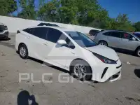 2021 Toyota PRIUS фото