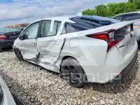 2021 Toyota PRIUS фото