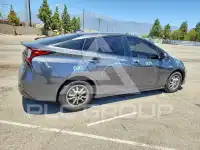 2021 Toyota PRIUS фото