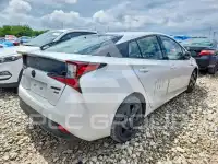 2021 Toyota PRIUS фото