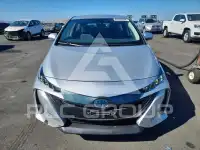 2021 Toyota PRIUS photo