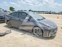 2021 Toyota PRIUS фото