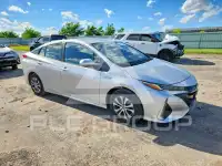 2021 Toyota PRIUS фото