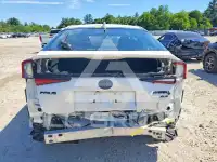 2021 Toyota PRIUS photo