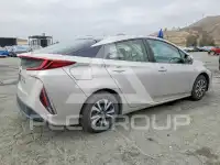 2021 Toyota PRIUS фото