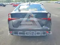 2021 Toyota PRIUS photo