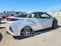 2021 Toyota PRIUS photo