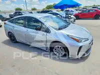 2021 Toyota PRIUS фото