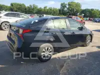 2021 Toyota PRIUS фото