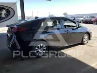 2021 Toyota PRIUS фото