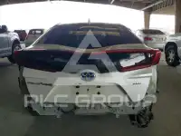 2021 Toyota PRIUS фото