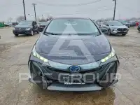 2021 Toyota PRIUS фото