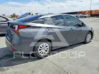 2021 Toyota PRIUS фото