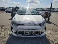 2021 KIA Rio фото