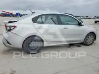 2021 KIA Rio фото