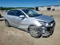 2021 KIA Rio фото