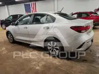 2021 KIA Rio фото