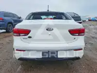 2021 KIA Rio фото