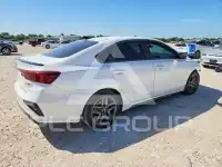 2021 KIA Forte фото