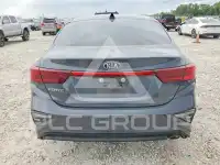 2021 KIA Forte фото