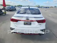 2021 KIA Forte фото