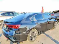 2021 KIA Forte photo