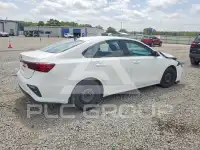 2021 KIA Forte photo