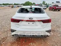 2021 KIA Forte photo