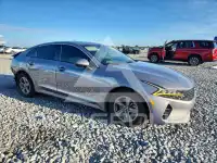 2021 KIA K5 photo