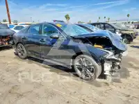 2021 KIA K5 photo