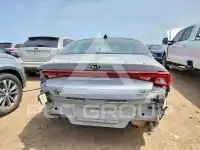 2021 KIA K5 photo