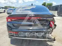 2021 KIA K5 photo