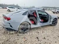 2021 KIA K5 фото