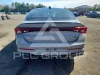 2021 KIA K5 фото