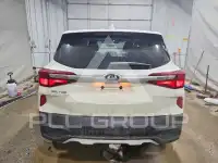 2021 KIA Seltos фото