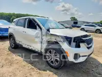 2021 KIA Seltos photo