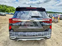 2021 KIA Seltos photo