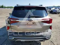 2021 KIA Seltos photo