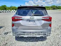 2021 KIA Seltos photo