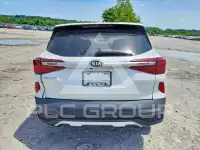 2021 KIA Seltos фото
