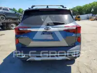 2021 KIA Seltos фото