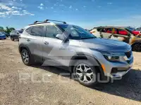 2021 KIA Seltos фото