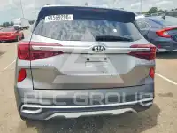 2021 KIA Seltos фото