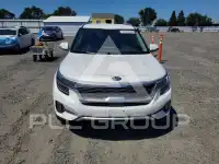 2021 KIA Seltos фото