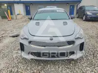 2021 KIA Stinger фото