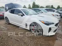 2021 KIA Stinger photo