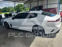 2021 KIA Stinger фото