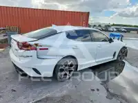 2021 KIA Stinger фото