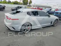 2021 KIA Stinger photo