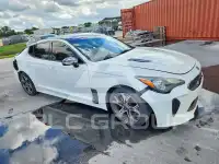 2021 KIA Stinger фото